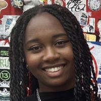 Étudiante en droit et anglais, je souhaite aider les élèves dans leur scolarité