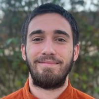 Fra&icirc;chement dipl&ocirc;m&eacute;e d'une &eacute;cole d'ing&eacute;nieurs en informatique, je souhaite pouvoir aider des &eacute;l&egrave;ves avec des cours visio