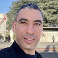 Titulaire d&rsquo;un Master en physique et professeur en fonction publique donnes des cours de math&eacute;matiques et de physique ch