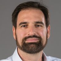 Enseignant depuis plus de dix ans en cours particuliers et classe enti&egrave;re donne cours toutes mati&egrave;res ( sauf langues )