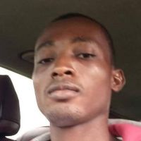 Professeur particulier donnant des cours de soutien et aide aux devoirs depuis la C&ocirc;te d'Ivoire en ligne par Webcam