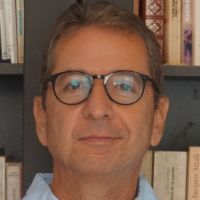 Professeur de physique donne cours par webcam coll&egrave;ge et lyc&eacute;e