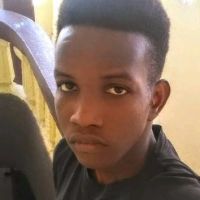 Etudiant de l'&eacute;cole normale sup&eacute;rieur, je donne des cours de soutient de math -physique