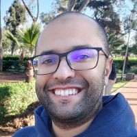 Titulaire d&rsquo;un dipl&ocirc;me d&rsquo;ing&eacute;nieur et fort de plus de 1600 h de cours en ligne sur une plateforme europ&eacute;enne