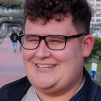 Dipl&ocirc;me d'&eacute;cole d'ing&eacute;nieur en g&eacute;nie industriel, je vous propose des cours de maths en pr&eacute;sentiel