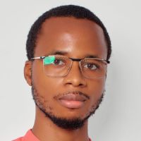 Professeur de math&eacute;matiques et informatique titulaire d'un bts option ing&eacute;nierie syst&egrave;me d'exploitation et r&eacute;seaux