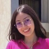 Je suis &eacute;tudiante en am&eacute;nagement et urbanisme et &ccedil;a fait deux ans que je donne des cours de soutien &agrave; domicile