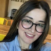 Titulaire d&rsquo;un master 2 en sciences de donn&eacute;es et cyber s&eacute;curit&eacute;,j&rsquo;aide les &eacute;l&egrave;ves &agrave; d&eacute;velopper leurs comp&eacute;tences