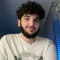 Tuteur exp&eacute;riment&eacute; donne des cours de soutien en math&eacute;matiques niveau coll&egrave;ge et lyc&eacute;e en visio