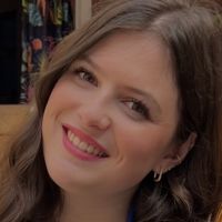 &Eacute;tudiante en troisi&egrave;me ann&eacute;e de m&eacute;decine, propose cours dans diff&eacute;rentes disciplines de la primaire au lyc&eacute;e.