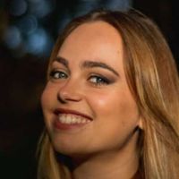 Professeur des &eacute;coles dans l'&eacute;ducation nationale depuis plusieurs ann&eacute;es, je donne des cours de soutien/remise &agrave; niveaux