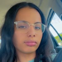 &Eacute;tudiante en auxiliaire de pu&eacute;riculture dipl&ocirc;m&eacute; de un bac pro mention tr&egrave;s bien