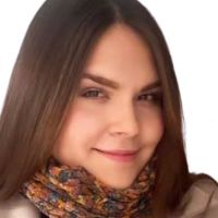 Polyglotte diplômée de La Sorbonne je prépare efficacement aux examens et au bac