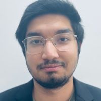 Ing&eacute;nieur qui propose des cours de science de l'ing&eacute;nieur, math&eacute;matiques, physique et informatique tout niveau