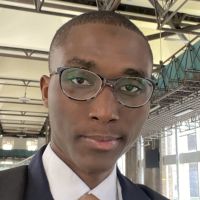 Élève-ingénieur à Télécom Paris propose cours de maths et physique pour lycéens et étudiants.