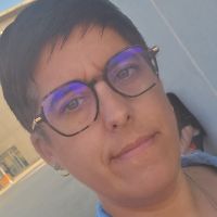 Professeur de l&rsquo;&Eacute;ducation nationale propose une aide aux devoirs.