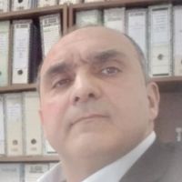 titulaire d'un master 2 en &eacute;conomie  ayant une  solide  exp&eacute;rience plus de 20 ans