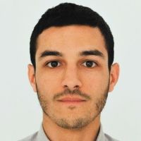 Professeur certifi&eacute; en poste au lyc&eacute;e donne cours de physique-chimie