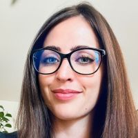 Professeure de l'&eacute;ducation nationale donne cours de fran&ccedil;ais niveau coll&egrave;ge/lyc&eacute;e par webcam