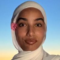 &Eacute;tudiante en kin&eacute;sith&eacute;rapie &agrave; SOMT university &agrave; Amsterdam, je propose des cours d'anglais, de fran&ccedil;ais et de sciences.