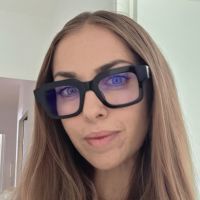 Traductrice en reconversion et dipl&ocirc;m&eacute;e en lettres et langues donne des cours particuliers en ligne