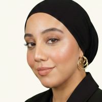 &Eacute;tudiante en France, sp&eacute;cialis&eacute;e dans l&rsquo;apprentissage simple de l&rsquo;arabe et de l&rsquo;anglais + aide aux devoirs