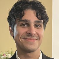 El&egrave;ve ing&eacute;nieur en a&eacute;rospatiale de niveau Bac +4 et passionn&eacute; par les sciences, je suis de nature p&eacute;dagogue et patient.