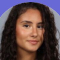 &Eacute;l&egrave;ve de terminale en maths physique au lyc&eacute;e Marcelin Berthelot &agrave; Saint Maur.