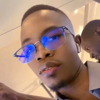 Professeur de Fran&ccedil;ais qualifi&eacute;, je donne cours niveau (primaire, coll&egrave;ge et secondaire)