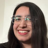 Traductrice et enseignante freelance d'anglais (tous niveaux), je travaille votre anglais, je m'adapte &agrave; vos besoins.