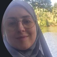 Ing&eacute;nieure en informatique, titulaire d&rsquo;un Master 2, je travaille comme d&eacute;veloppeuse depuis 2017.