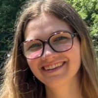 Etudiante en double licence maths-&eacute;conomie, je propose des cours de maths et de SES.