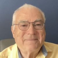 Professeur agr&eacute;g&eacute; (Lettres classiques) retrait&eacute; donne des cours de fran&ccedil;ais (langue et litt&eacute;rature), de latin, de grec.