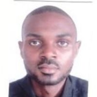 Je suis Henri, &eacute;tudiant en Master de Physique, et je vous propose des cours de Physique-Chimie et de Maths pour tous niveaux, avec une approche passionn&eacute;e et adapt&eacute;e &agrave; vos besoins