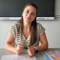 Formatrice trilingue donne cours d'anglais, FLE et russe
