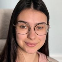 Cours d'anglais du coll&egrave;ge au lyc&eacute;e par une enseignante trilingue dipl&ocirc;m&eacute;e