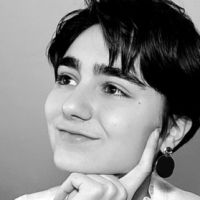 Cours de fran&ccedil;ais et pr&eacute;paration au brevet et baccalaur&eacute;at par une &eacute;tudiante &agrave; Paris