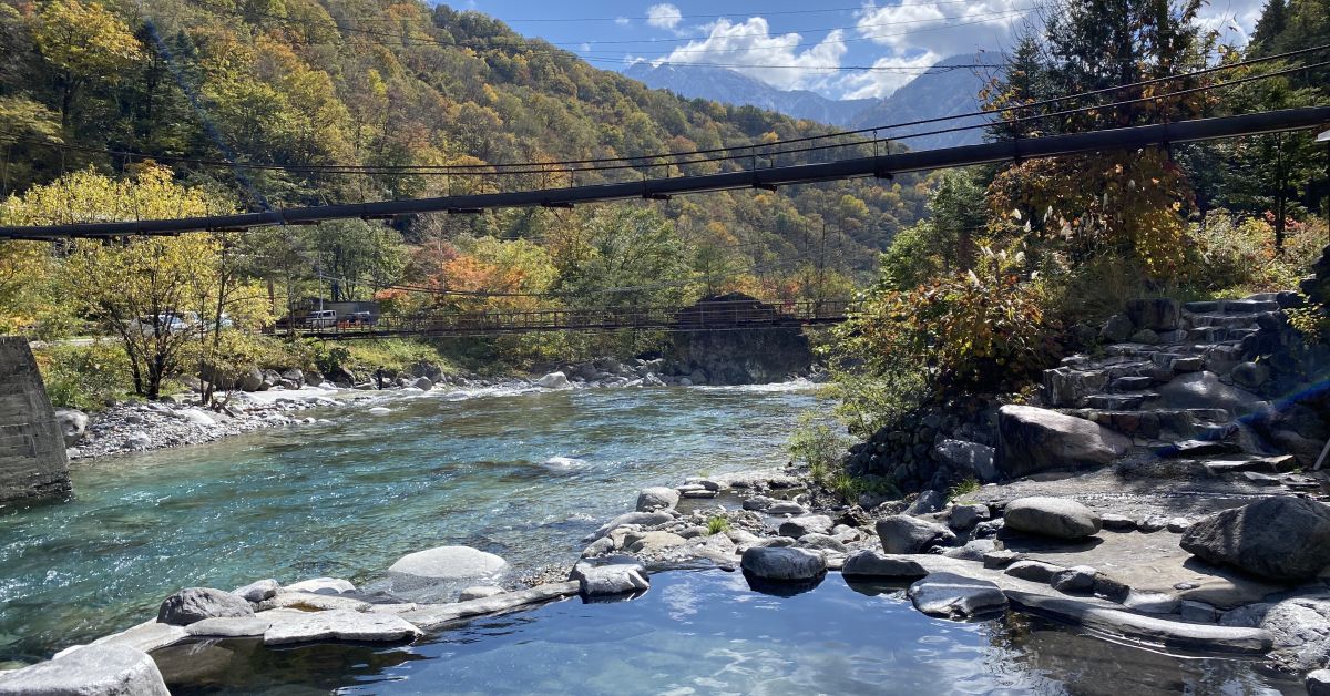 秘境にある温泉について話しましょう！！