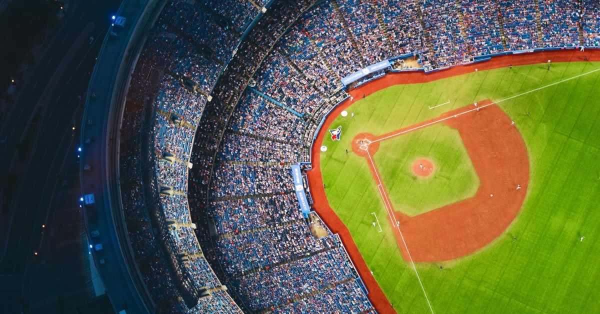 スポーツ × テクノロジー  で新たな熱狂を創造する！