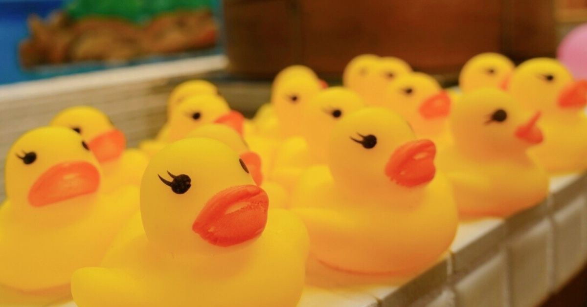 大阪のおすすめ飯屋、ディープなバーを教えてください