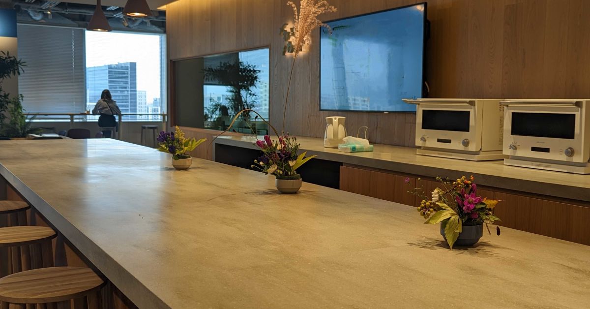 大手食品メーカーのマーケターだった人がfreeeでデザイナーをやってる話