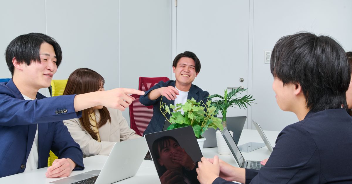 \インサイドセールスメンバー募集/早期キャリアアップを目指せる!