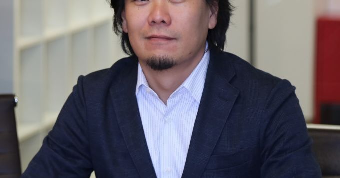 Tomoya Suzuki
