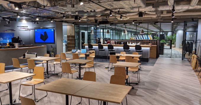 テクノロジーとカスタマーサポートの融合について話したい！