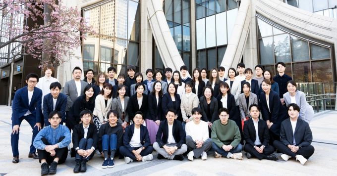 スタートアップ/VC/会計事務所/メディアが1つになった会社なのですが、