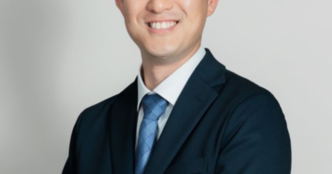 髙井 知宏