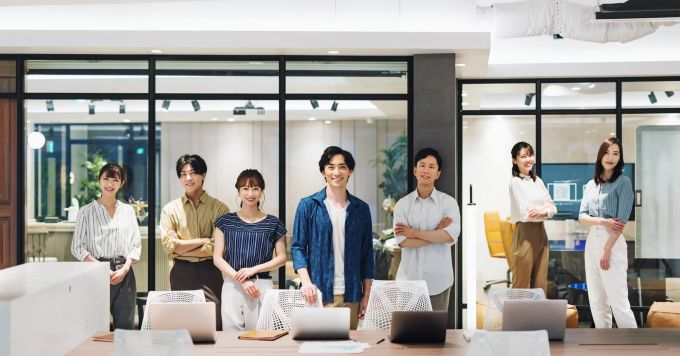 変化を求める者へ／新事業モデルを社員が開発中／ベンチャーのリアル