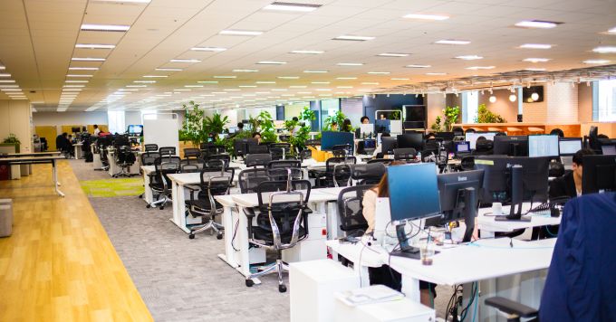17期連続成長！中小企業対象のコンサル会社に興味がある方お話しませんか？