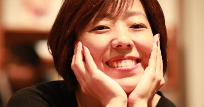 中山えり子