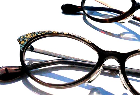 おすすめがね日記83　リピート紹介　AKKITO sof